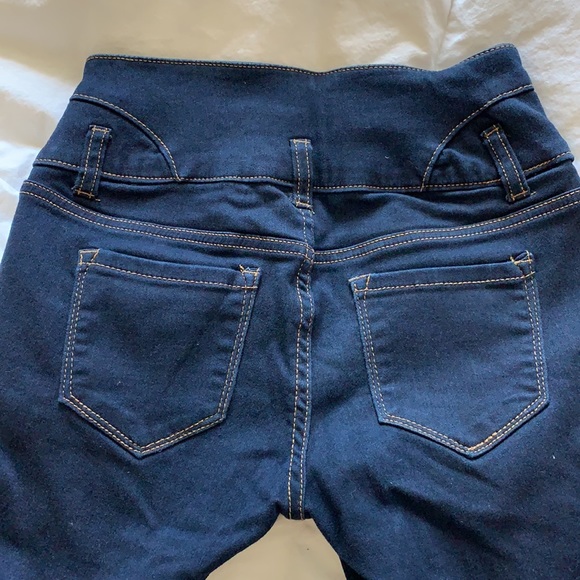 Juniors Blue Spice Ultra Stretch Jeans - Picture 6 of 6